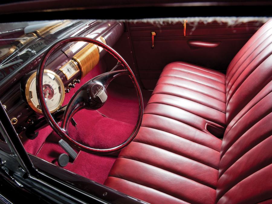  Lincoln Zephyr Convertible Coupe 1940 года  (фото 5 из 6)